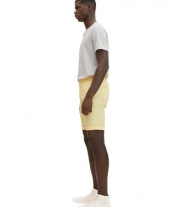 TOM TAILOR Denim Shorts Chino Shorts, Pale Banana Yellow -Lloyd Gürtel Shop 8a26769e fb71 10ba 9314 8c3d80fbff13 600x600