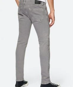 Mavi Jeans JAMES, Gray Washed Down Denim -Lloyd Gürtel Shop 99352332 31d0 52bf 9f14 0b589c10dd46 600x600