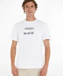 Tommy Jeans T-Shirt Halbarm TJM AOP FLAG TEE, WHITE -Lloyd Gürtel Shop b82ad861 9336 4886 a814 622c5c4dab38 600x600