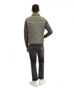 Tom Tailor Weste Hybrid Vest, Dusty Olive Green 9 Tom Tailor Weste Hybrid Vest, Dusty Olive Green -Lloyd Gürtel Shop ef9dfbef 754f 7e94 a614 f666c41a4862 600x600