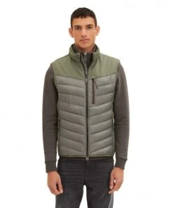 Tom Tailor Weste Hybrid Vest, Dusty Olive Green 10 Tom Tailor Weste Hybrid Vest, Dusty Olive Green -Lloyd Gürtel Shop ef9dfbef 754f 7e94 a614 f666c89bed64 600x600